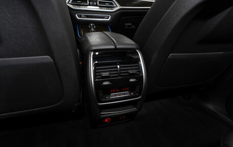 BMW X7, 2020 год, 7 100 000 рублей, 14 фотография