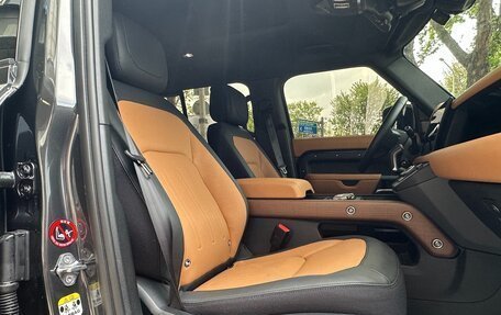 Land Rover Defender II, 2025 год, 17 900 000 рублей, 8 фотография