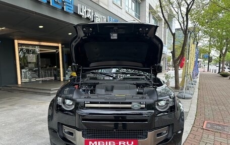 Land Rover Defender II, 2025 год, 17 900 000 рублей, 4 фотография