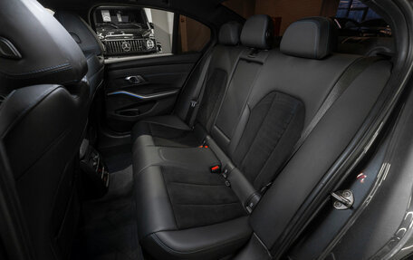 BMW 3 серия, 2019 год, 3 280 000 рублей, 12 фотография