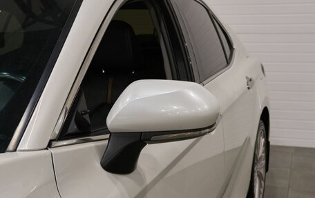 Toyota Camry, 2019 год, 3 107 500 рублей, 13 фотография