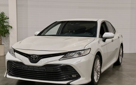 Toyota Camry, 2019 год, 3 107 500 рублей, 3 фотография