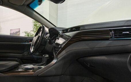 Toyota Camry, 2019 год, 3 107 500 рублей, 29 фотография