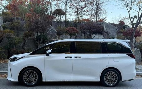 Lexus LM, 2025 год, 19 900 000 рублей, 3 фотография