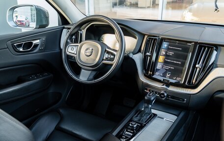 Volvo XC60 II, 2019 год, 2 990 000 рублей, 15 фотография