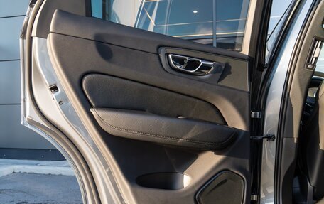 Volvo XC60 II, 2019 год, 2 990 000 рублей, 21 фотография