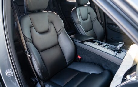 Volvo XC60 II, 2019 год, 2 990 000 рублей, 25 фотография