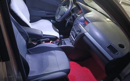 Opel Astra H, 2005 год, 300 000 рублей, 10 фотография