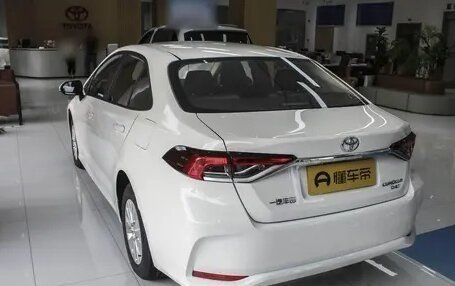 Toyota Corolla, 2024 год, 3 690 000 рублей, 5 фотография