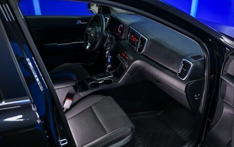 KIA Sportage IV рестайлинг, 2018 год, 2 185 000 рублей, 13 фотография