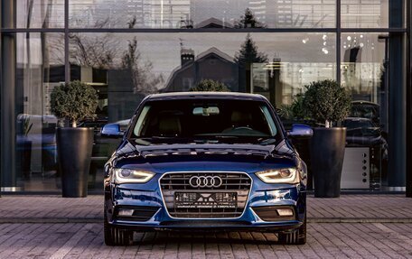 Audi A4, 2012 год, 1 295 000 рублей, 2 фотография