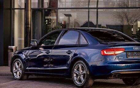 Audi A4, 2012 год, 1 295 000 рублей, 8 фотография