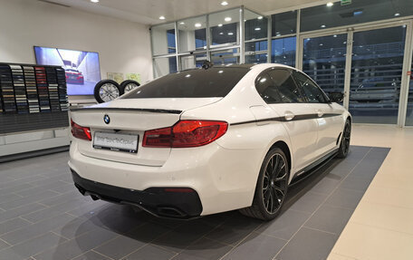 BMW 5 серия, 2019 год, 4 300 000 рублей, 9 фотография