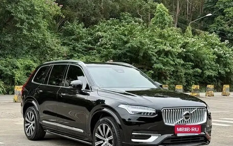 Volvo XC90 II рестайлинг, 2025 год, 9 352 000 рублей, 3 фотография