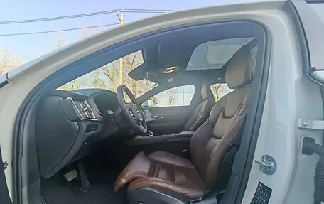 Volvo V90 Cross Country I рестайлинг, 2025 год, 7 900 000 рублей, 8 фотография