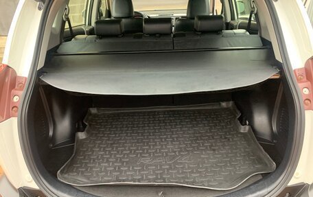 Toyota RAV4, 2015 год, 2 090 000 рублей, 16 фотография