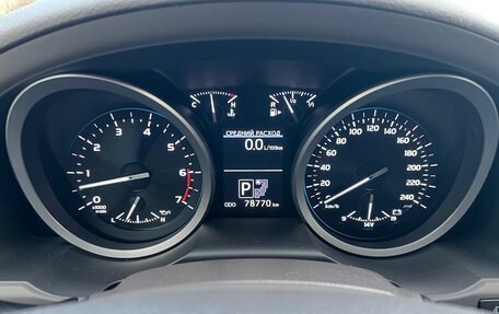 Toyota Land Cruiser 200, 2015 год, 5 570 000 рублей, 16 фотография