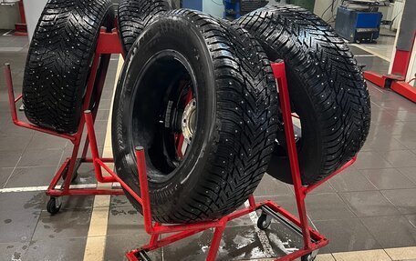 Toyota Land Cruiser 200, 2015 год, 5 570 000 рублей, 19 фотография