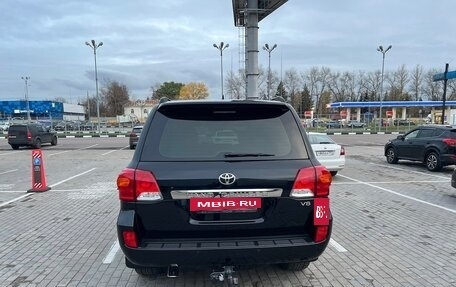 Toyota Land Cruiser 200, 2015 год, 5 570 000 рублей, 10 фотография