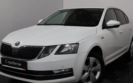 Skoda Octavia, 2019 год, 1 749 000 рублей, 3 фотография