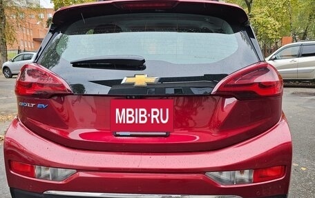 Chevrolet Bolt, 2017 год, 2 200 000 рублей, 14 фотография