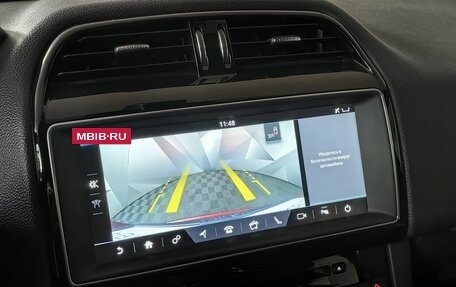 Jaguar F-Pace, 2016 год, 2 055 000 рублей, 21 фотография