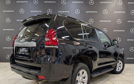 Toyota Land Cruiser Prado 150 рестайлинг 2, 2021 год, 5 920 000 рублей, 5 фотография