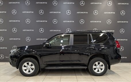 Toyota Land Cruiser Prado 150 рестайлинг 2, 2021 год, 5 920 000 рублей, 8 фотография