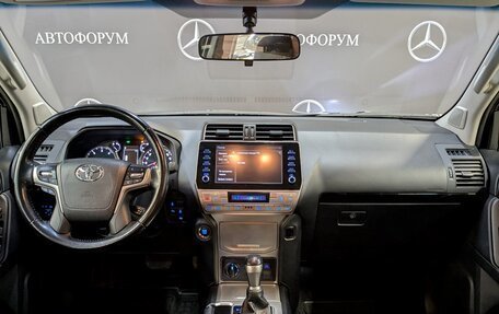 Toyota Land Cruiser Prado 150 рестайлинг 2, 2021 год, 5 920 000 рублей, 14 фотография