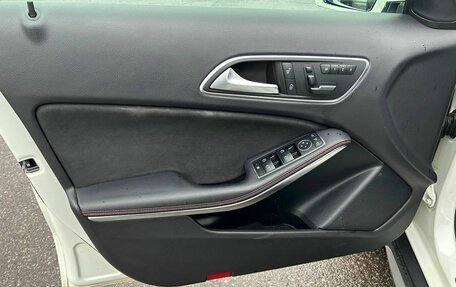 Mercedes-Benz GLA, 2015 год, 2 099 000 рублей, 13 фотография