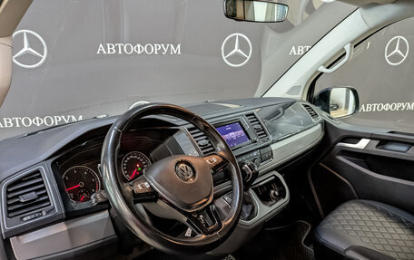 Volkswagen Caravelle T6 рестайлинг, 2018 год, 3 655 000 рублей, 15 фотография