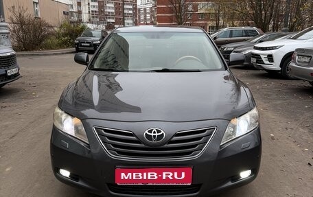 Toyota Camry, 2006 год, 1 000 000 рублей, 2 фотография