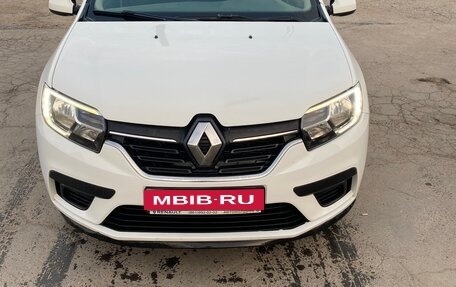 Renault Logan II, 2021 год, 780 000 рублей, 1 фотография