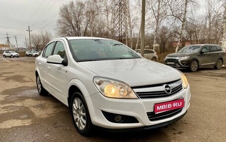Opel Astra H, 2013 год, 590 000 рублей, 1 фотография
