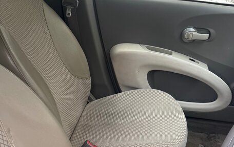 Nissan March III, 2002 год, 299 999 рублей, 7 фотография