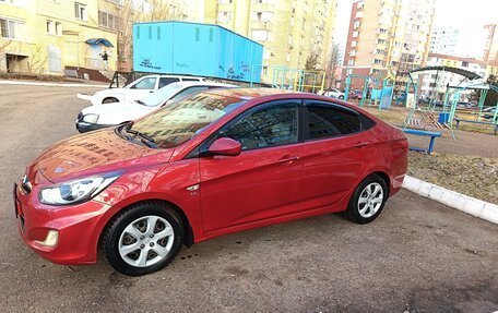 Hyundai Solaris II рестайлинг, 2013 год, 770 000 рублей, 3 фотография
