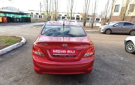 Hyundai Solaris II рестайлинг, 2013 год, 770 000 рублей, 4 фотография