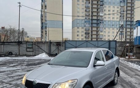 Skoda Octavia, 2012 год, 850 000 рублей, 2 фотография