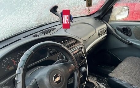 Chevrolet Niva I рестайлинг, 2004 год, 220 000 рублей, 2 фотография