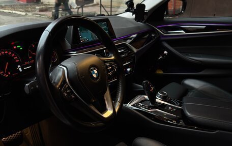 BMW 5 серия, 2019 год, 3 300 000 рублей, 4 фотография