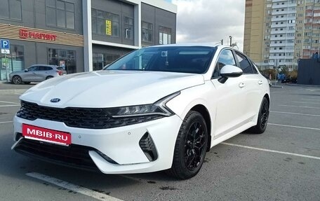 KIA K5, 2021 год, 2 380 000 рублей, 12 фотография