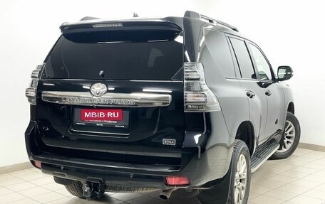 Toyota Land Cruiser Prado 150 рестайлинг 2, 2017 год, 4 075 000 рублей, 4 фотография