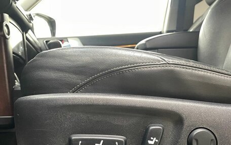 Toyota Land Cruiser Prado 150 рестайлинг 2, 2017 год, 4 075 000 рублей, 14 фотография