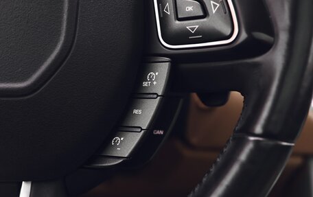 Land Rover Range Rover Evoque I, 2018 год, 2 700 000 рублей, 25 фотография