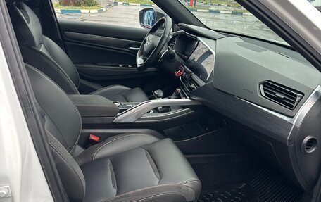 Geely Tugella FY11, 2023 год, 3 200 000 рублей, 7 фотография