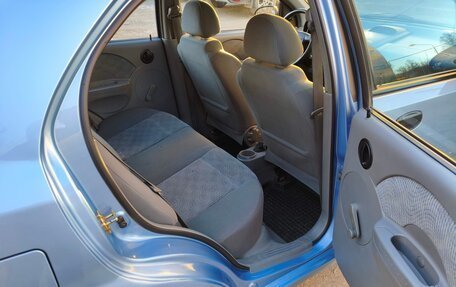 Chevrolet Aveo III, 2005 год, 375 000 рублей, 4 фотография