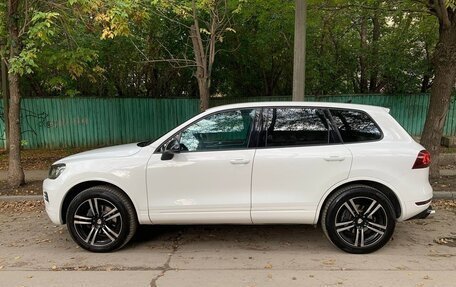 Volkswagen Touareg III, 2012 год, 2 000 000 рублей, 6 фотография