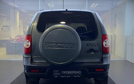 Chevrolet Niva I рестайлинг, 2010 год, 500 000 рублей, 7 фотография