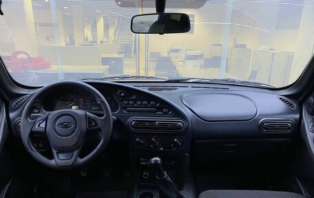 Chevrolet Niva I рестайлинг, 2010 год, 500 000 рублей, 17 фотография