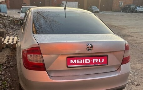 Skoda Rapid I, 2014 год, 550 000 рублей, 3 фотография